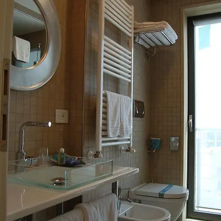 德尔肯堤酒店 3* 丰迪